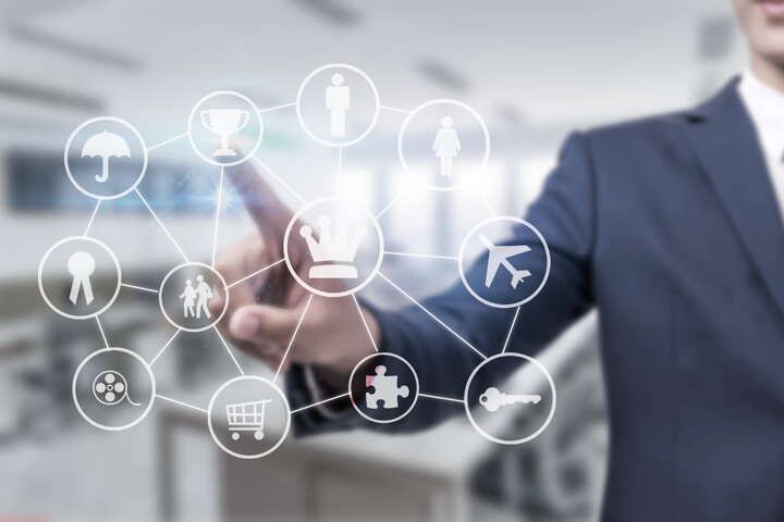 童年在人间我的大学：苦难里长出的智慧花